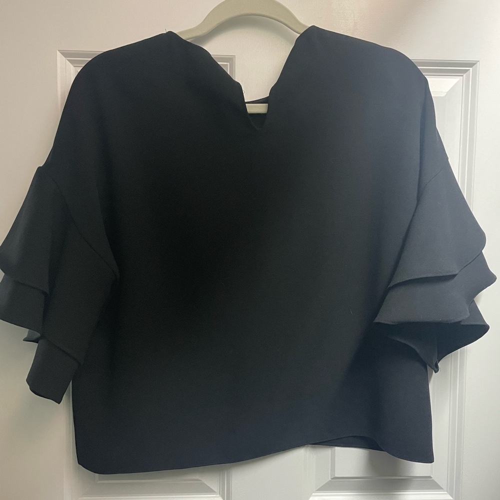 Zara ruffled sleeve blouse - Picture 2 of 3